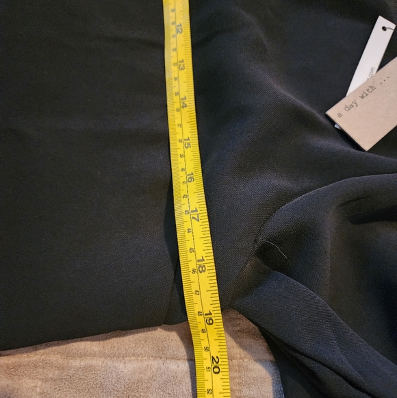 DO + BE Black Blouse - Picture 6 of 7